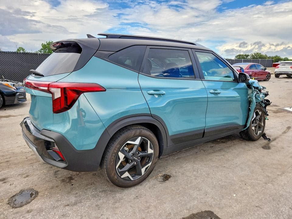 2025 KIA SELTOS S 3
