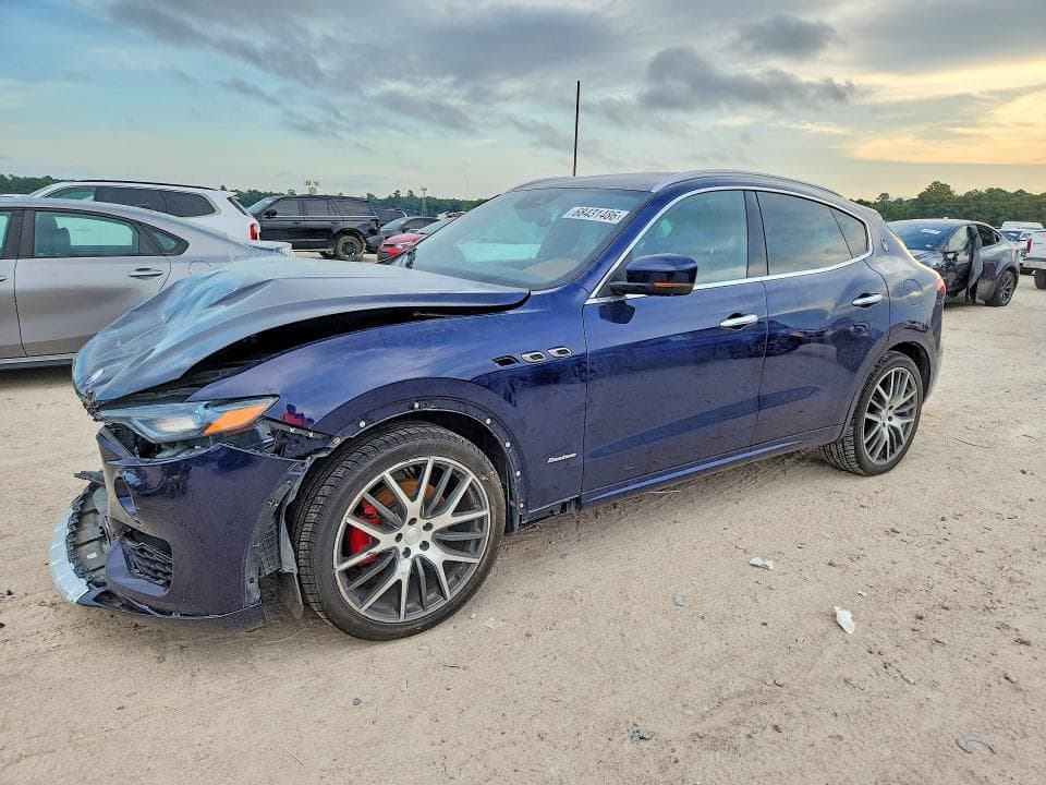 2018 MASERATI LEVANTE LUXURY