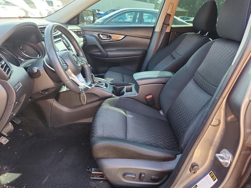 2017 NISSAN ROGUE SV 7