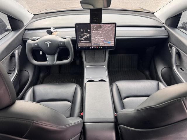 2021 TESLA MODEL Y 9