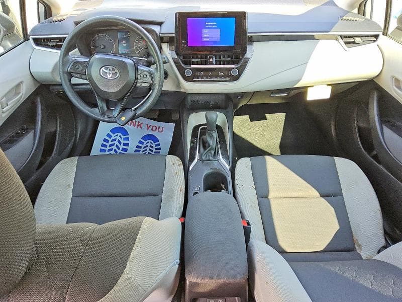 2025 TOYOTA COROLLA LE 8