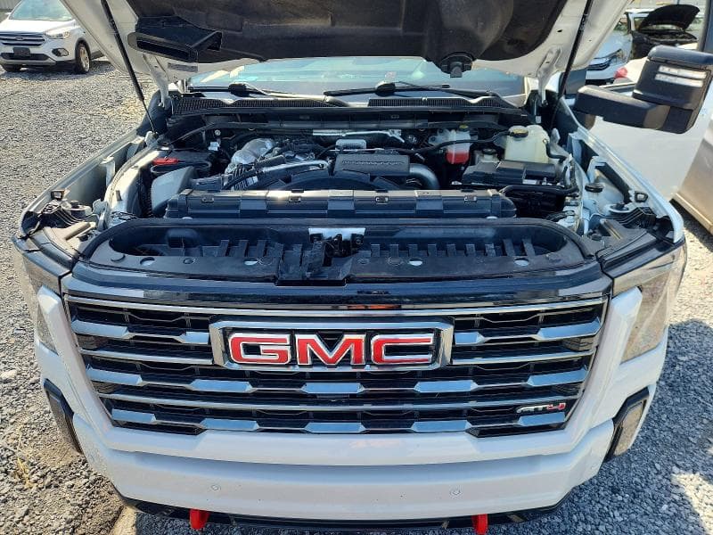 2024 GMC SIERRA K2500 AT4 11