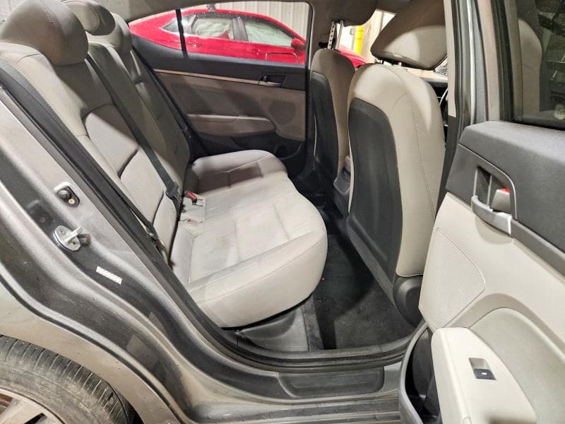 2017 HYUNDAI ELANTRA SE 10