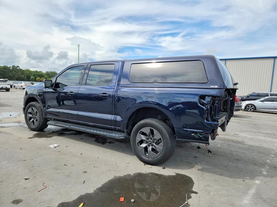2023 FORD F150 LIGHTNING PRO 2