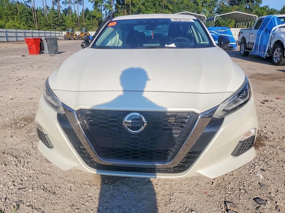 2020 NISSAN ALTIMA SR 5