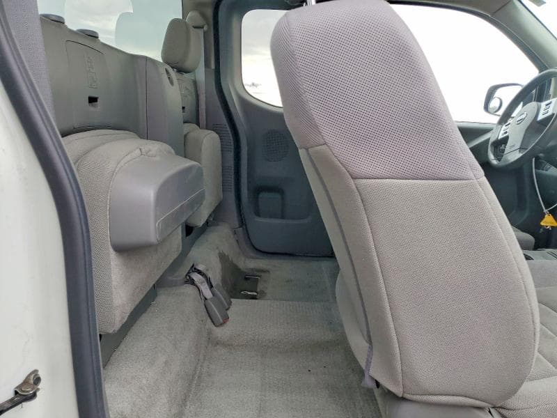 2018 NISSAN FRONTIER S 10