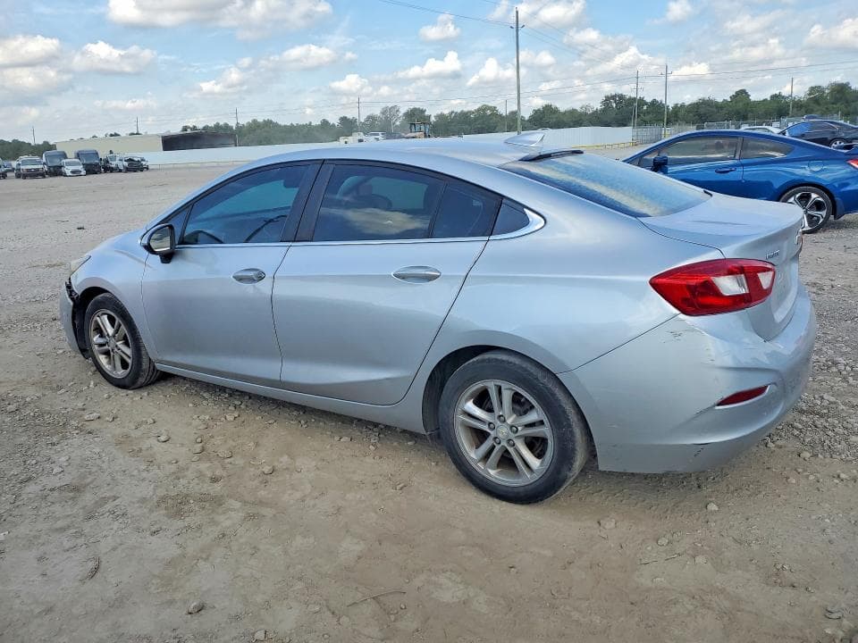 2018 CHEVROLET CRUZE LT 2