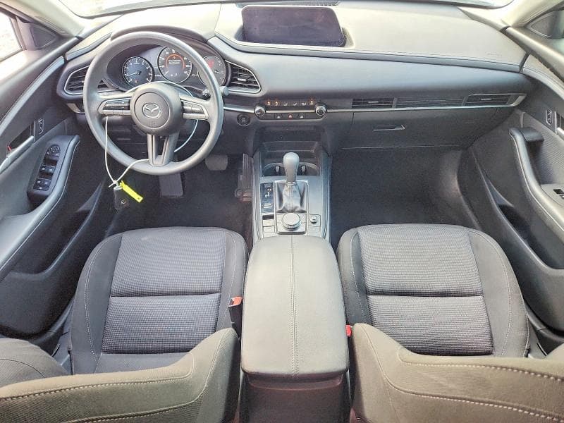 2023 MAZDA CX-30 8