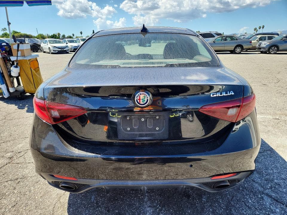 2018 ALFA ROMEO GIULIA 6