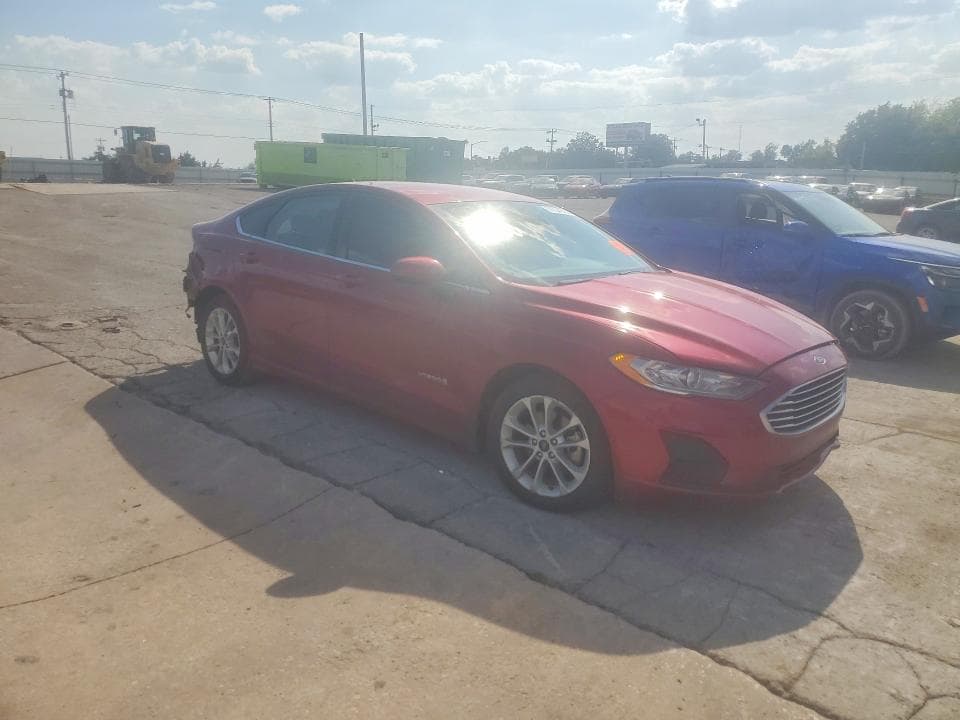 2019 FORD FUSION SE 4