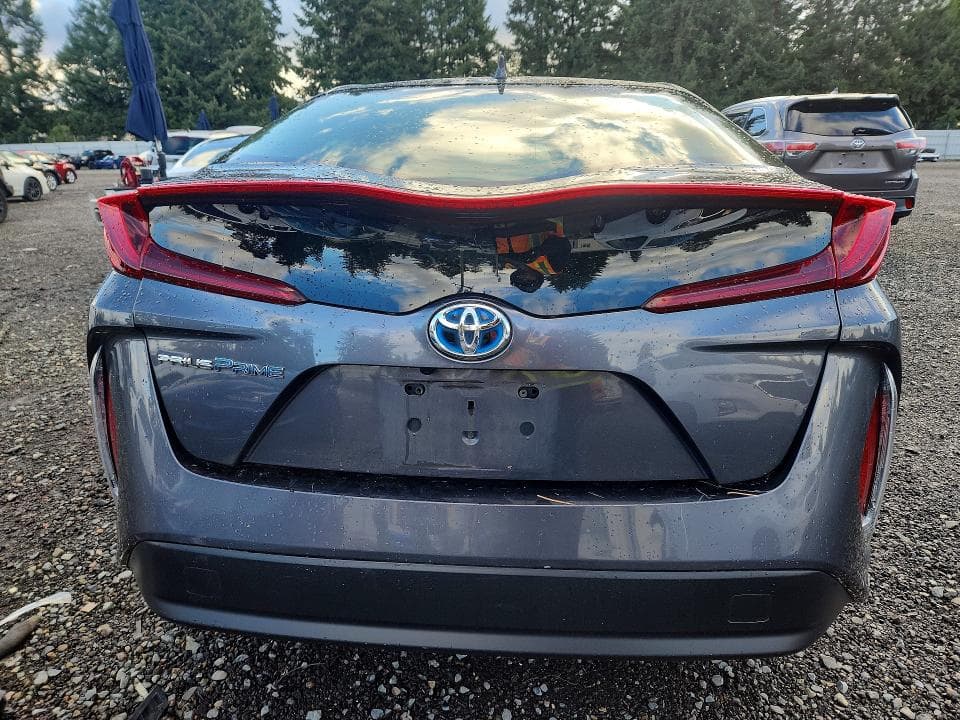 2018 TOYOTA PRIUS PRIME PLUS 6