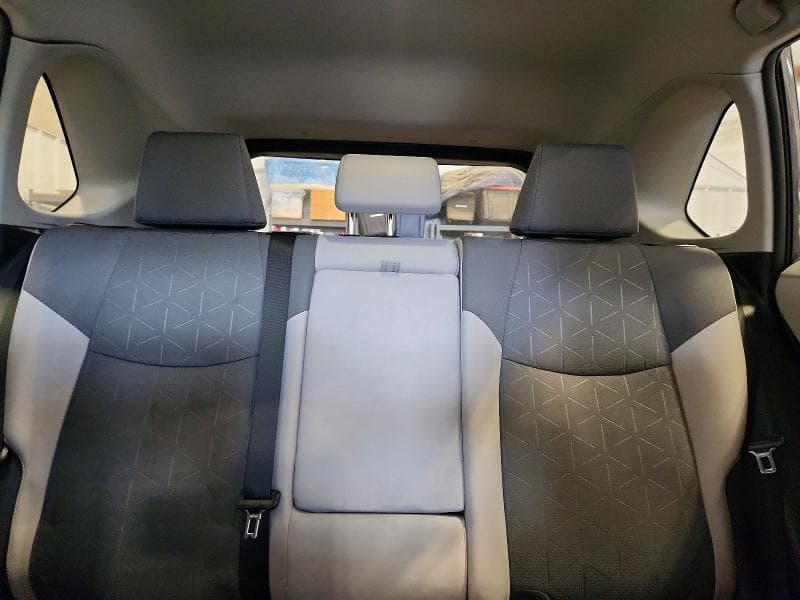 2023 TOYOTA RAV4 XLE 10