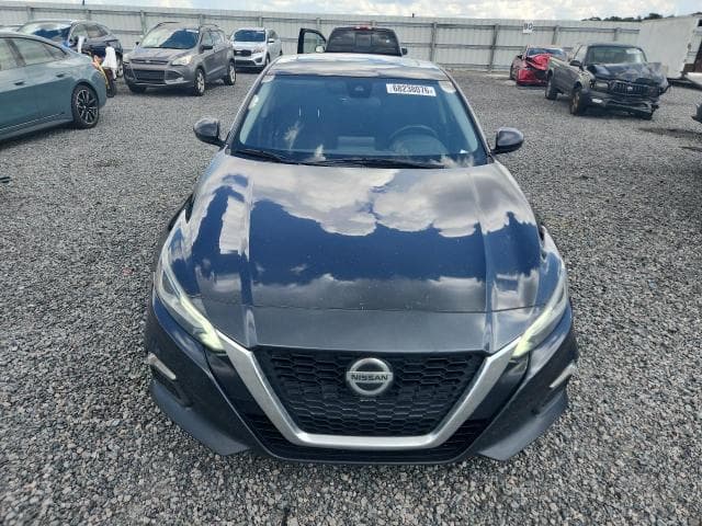 2022 NISSAN ALTIMA SV 5