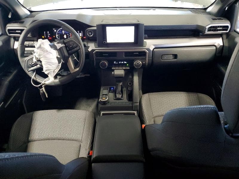 2026 TOYOTA 4RUNNER SR5 8