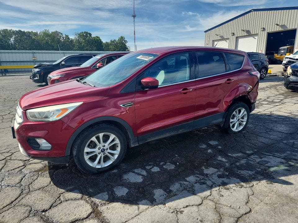 2017 FORD ESCAPE SE - 1