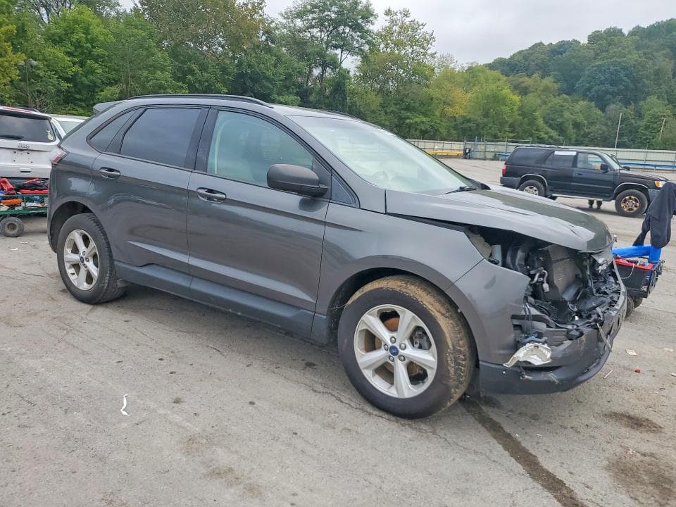 2018 FORD EDGE SE 4