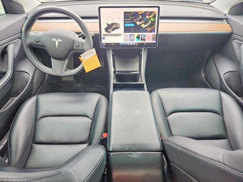 2019 TESLA MODEL 3 8