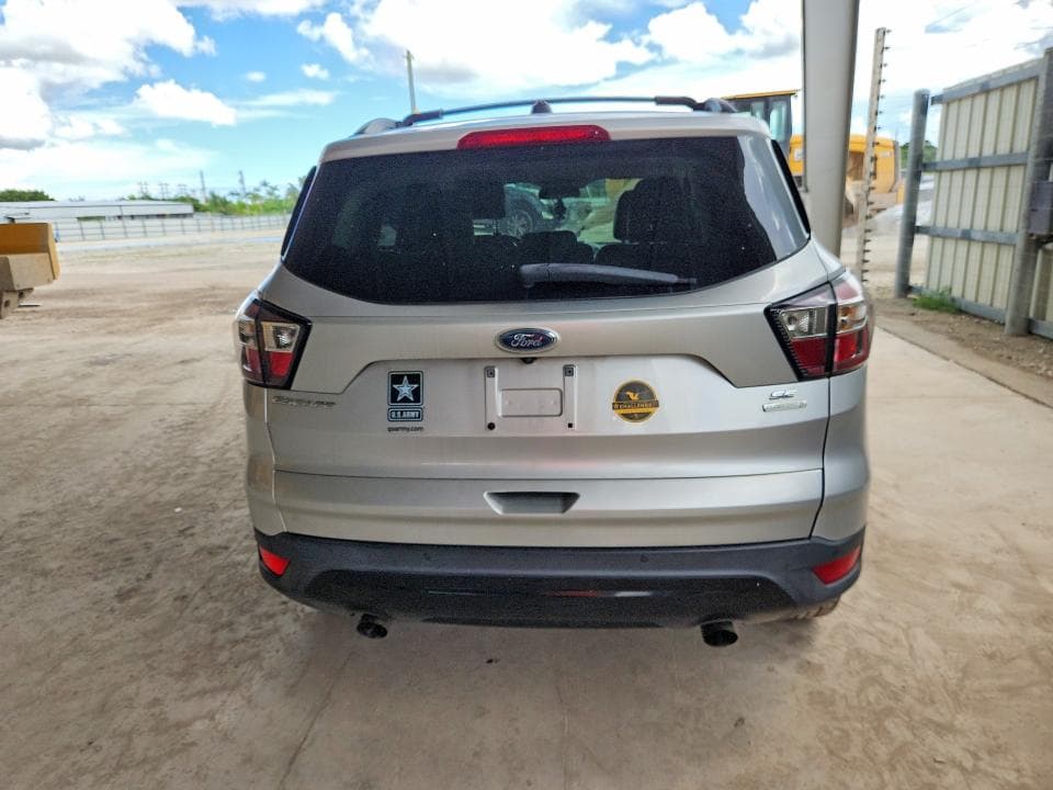 2017 FORD ESCAPE SE 6