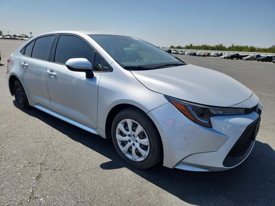 2020 TOYOTA COROLLA LE 4