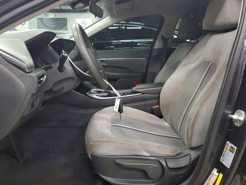 2022 HYUNDAI SONATA SE 7