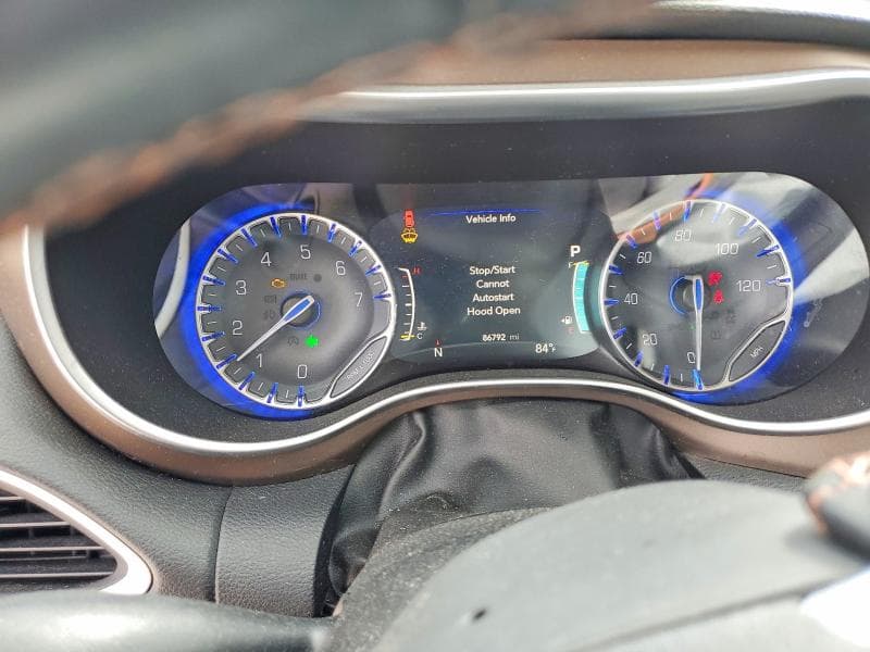2018 CHRYSLER PACIFICA TOURING L PLUS 9