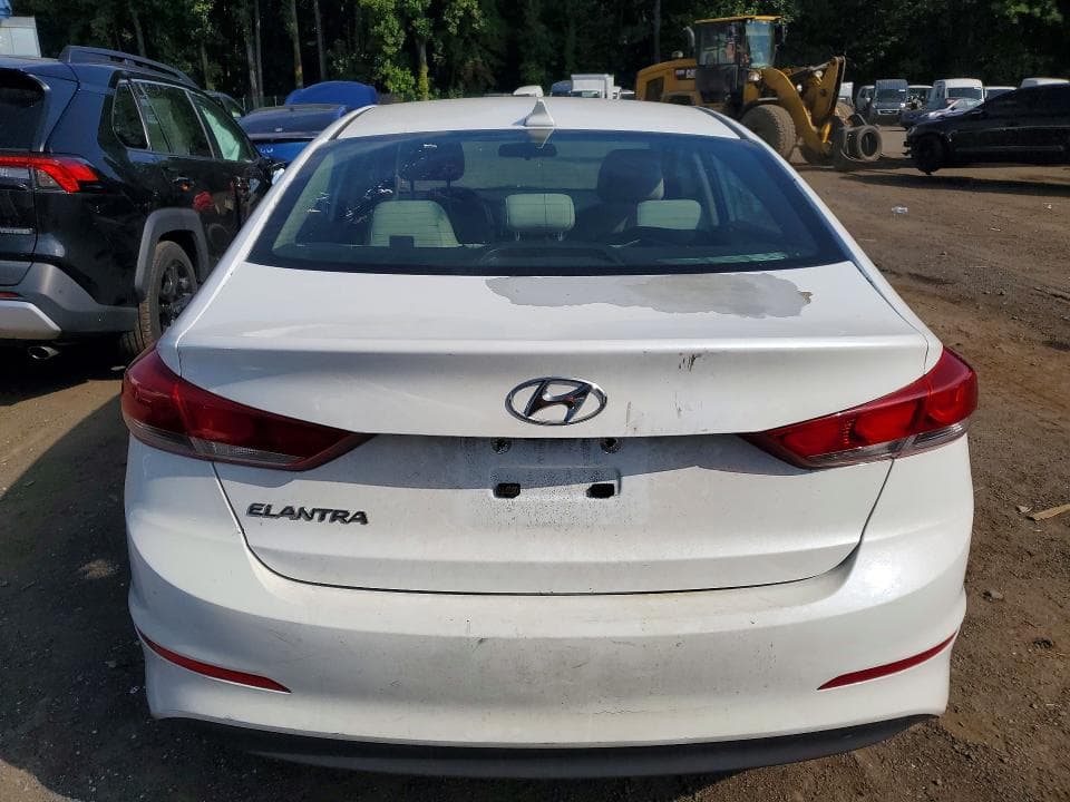 2017 HYUNDAI ELANTRA SE 6