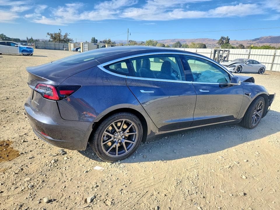 2019 TESLA MODEL 3 3
