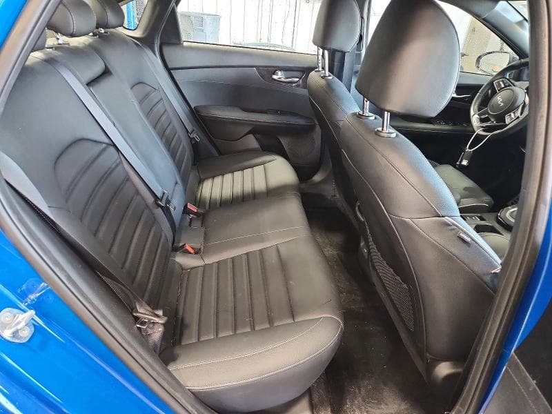2023 KIA FORTE GT LINE 10