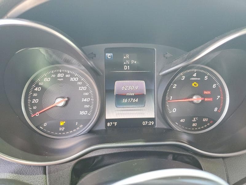 2017 MERCEDES-BENZ C 300 9