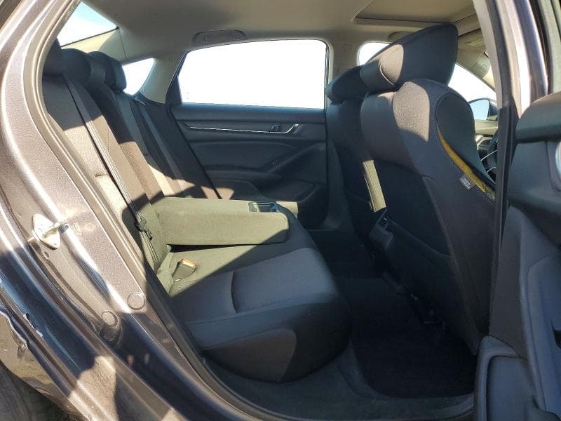 2018 HONDA ACCORD EX 10