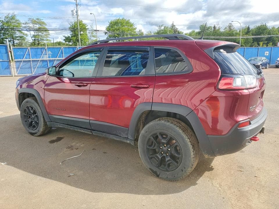 2019 JEEP CHEROKEE TRAILHAWK 2