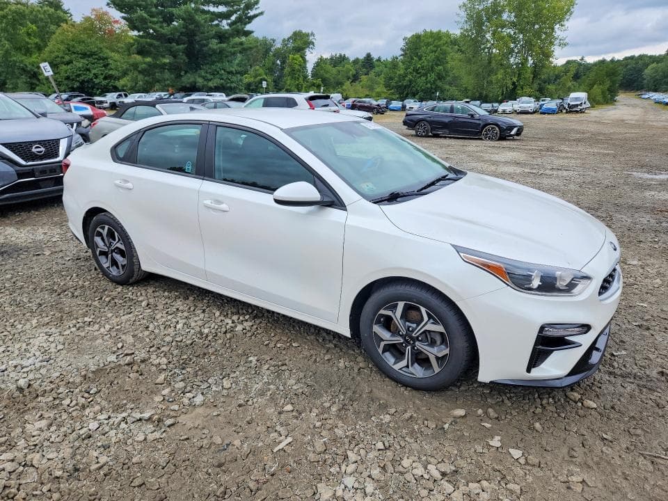 2021 KIA FORTE LXS 4