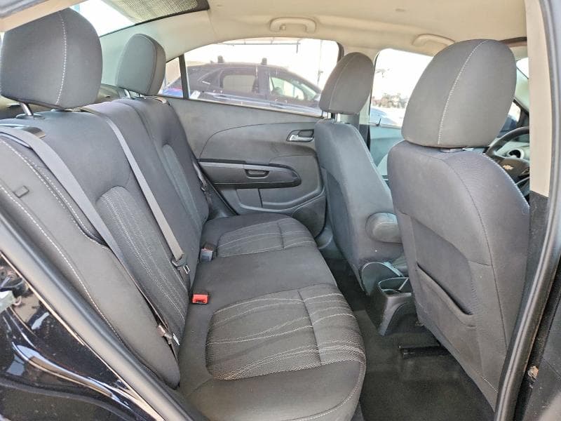 2019 CHEVROLET SONIC LT 10