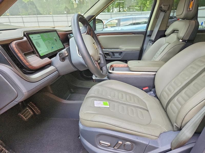 2023 RIVIAN R1S LAUNCH EDITION 7