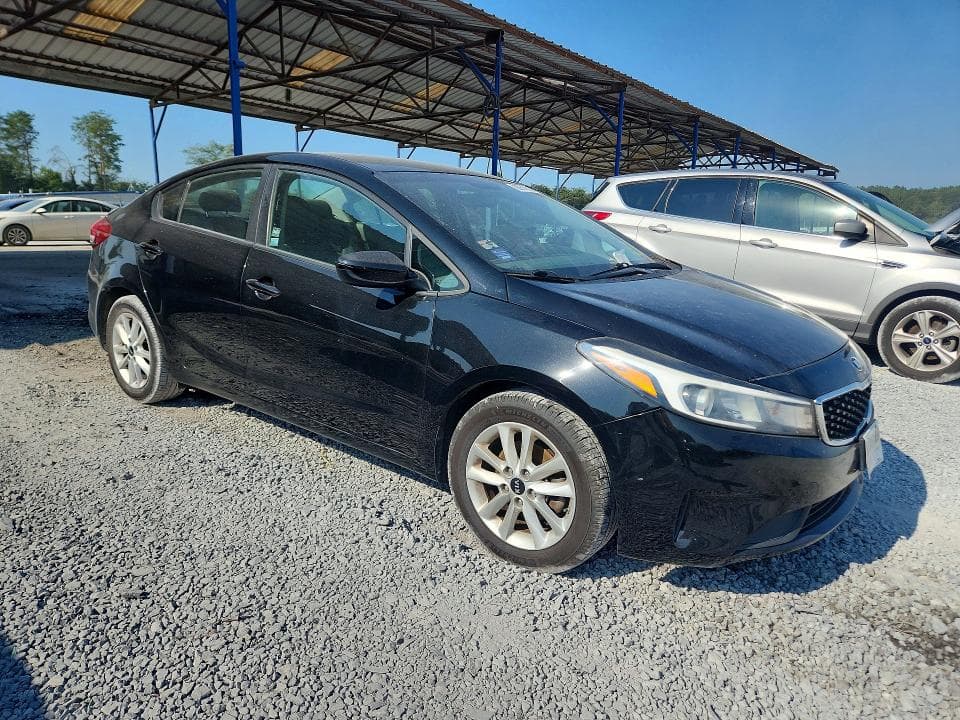 2017 KIA FORTE LX 4