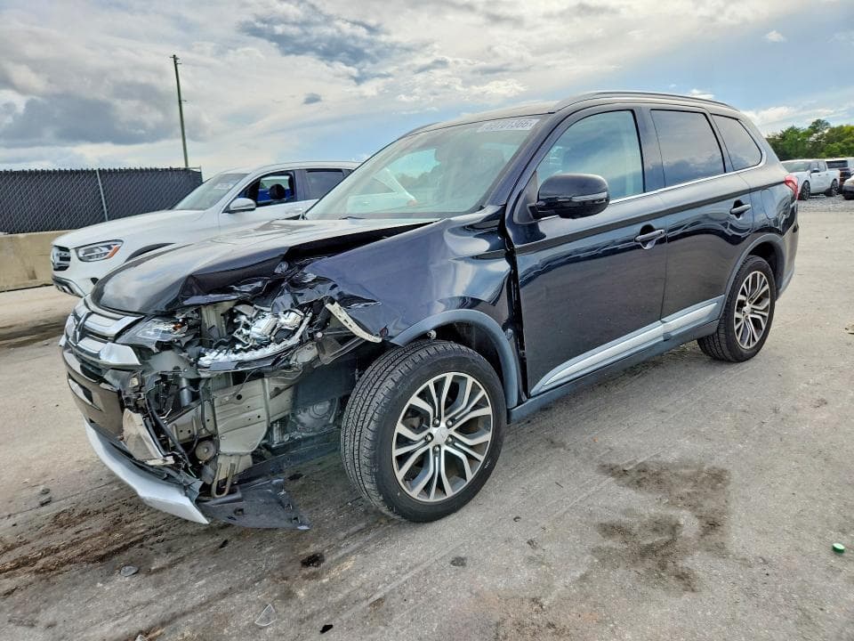 2017 MITSUBISHI OUTLANDER SE - 1