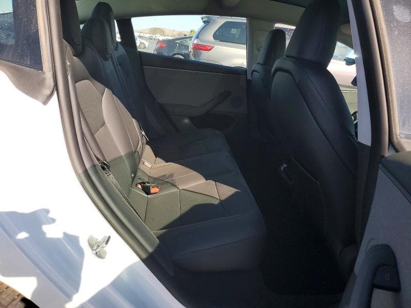 2026 TESLA MODEL 3 10