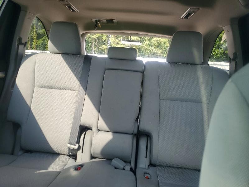 2018 TOYOTA HIGHLANDER LE 10