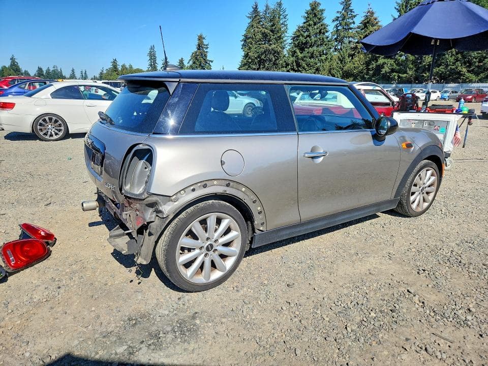 2019 MINI COOPER 3