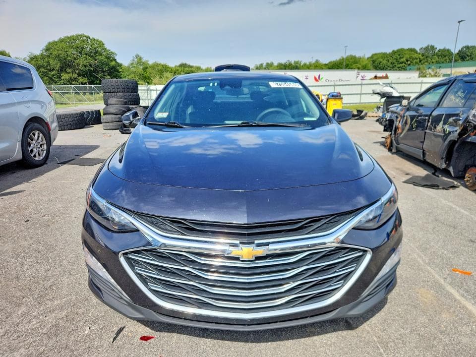 2023 CHEVROLET MALIBU LT 5
