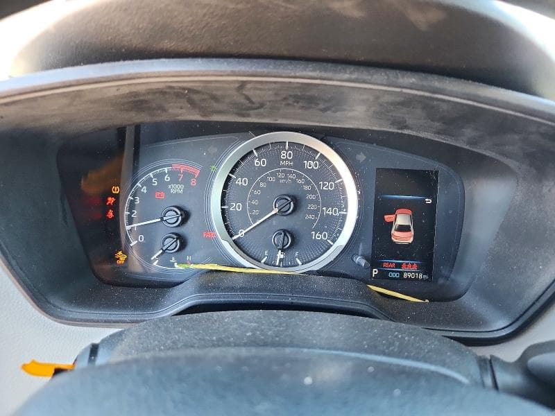 2021 TOYOTA COROLLA LE 9