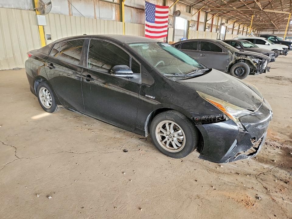 2017 TOYOTA PRIUS TWO 4