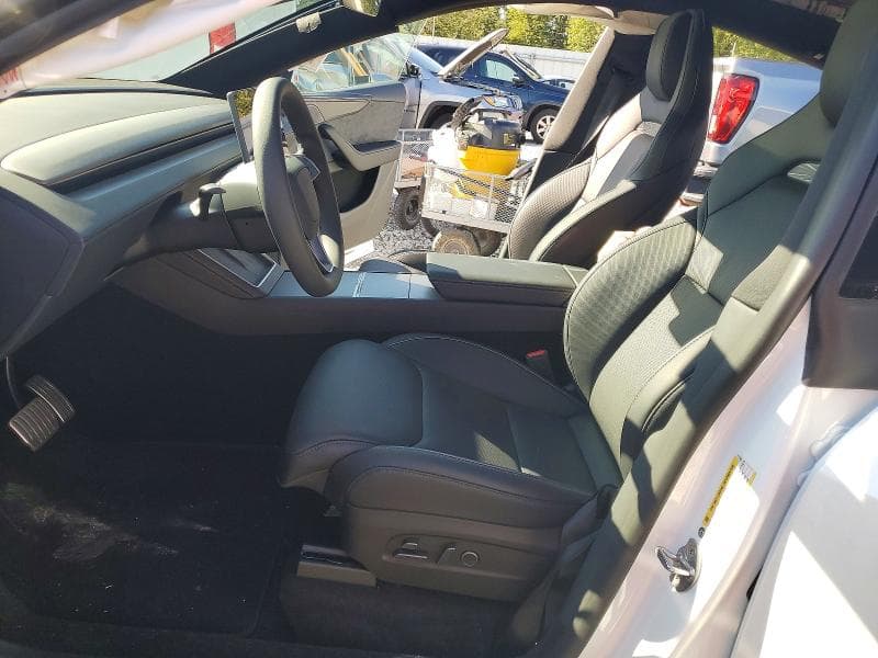 2026 TESLA MODEL Y 7
