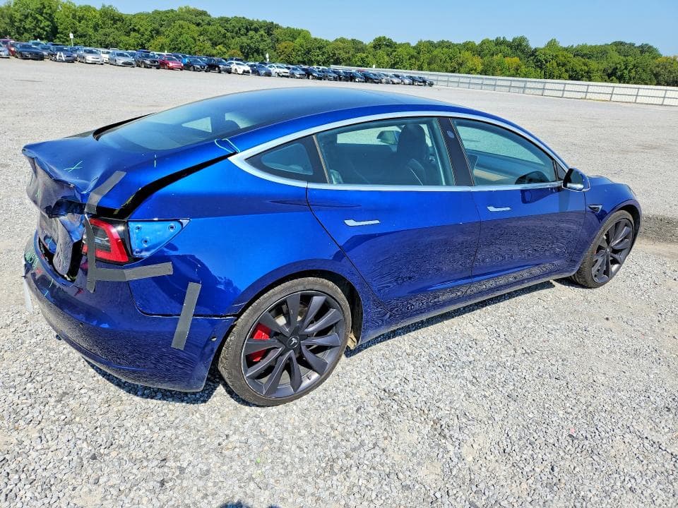 2020 TESLA MODEL 3 3