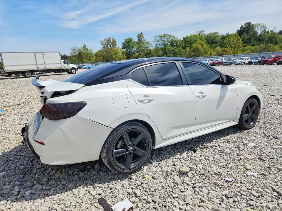2023 NISSAN SENTRA SR 3