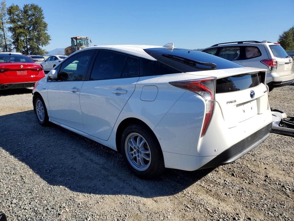 2018 TOYOTA PRIUS THREE 2