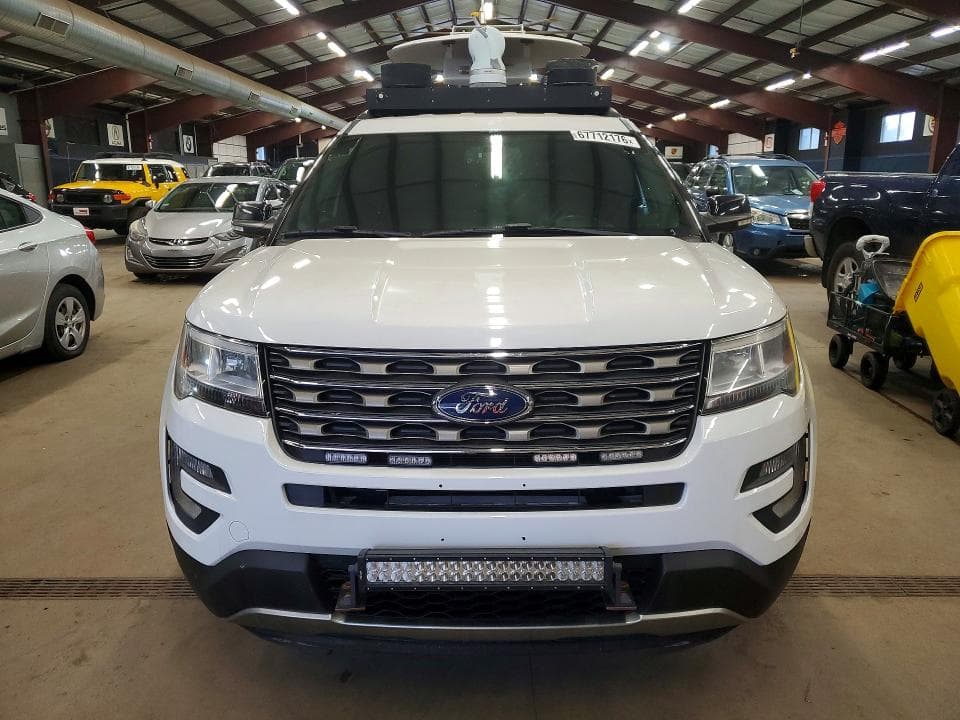 2017 FORD EXPLORER XLT 5