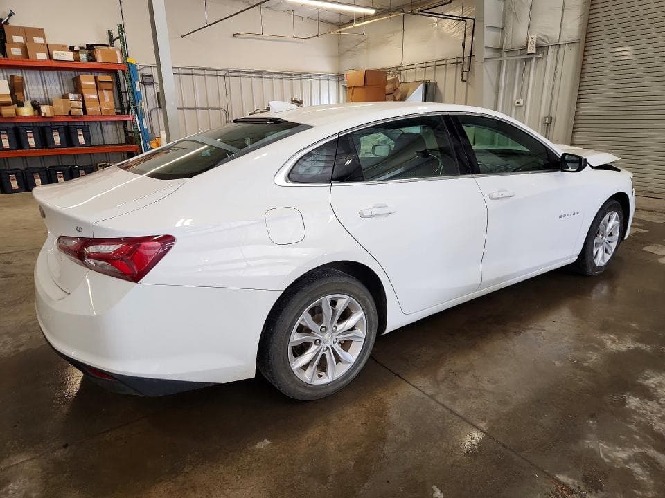 2021 CHEVROLET MALIBU LT 3