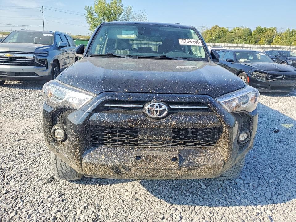 2024 TOYOTA 4RUNNER SR5 5