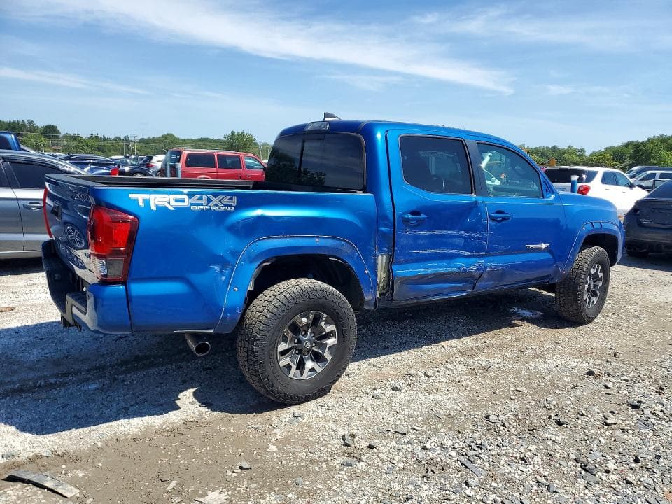 2018 TOYOTA TACOMA TRD OFF-ROAD 3